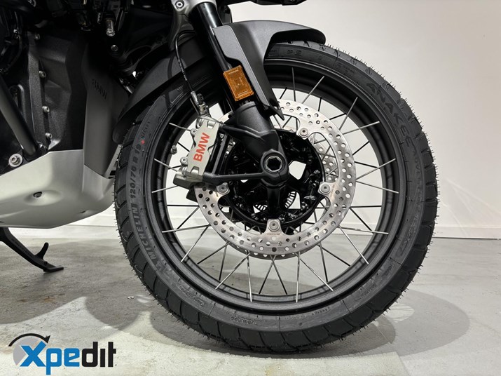 BMW R 1300 GS Adventure BMW R 1300 GS Adventure